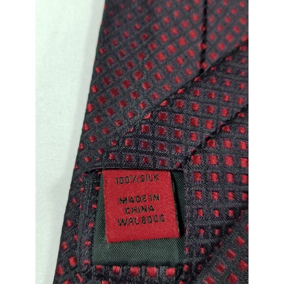 Alfani Mens Necktie Silk deep reds black tie 2.75" wide 60" long - Picture 6 of 8